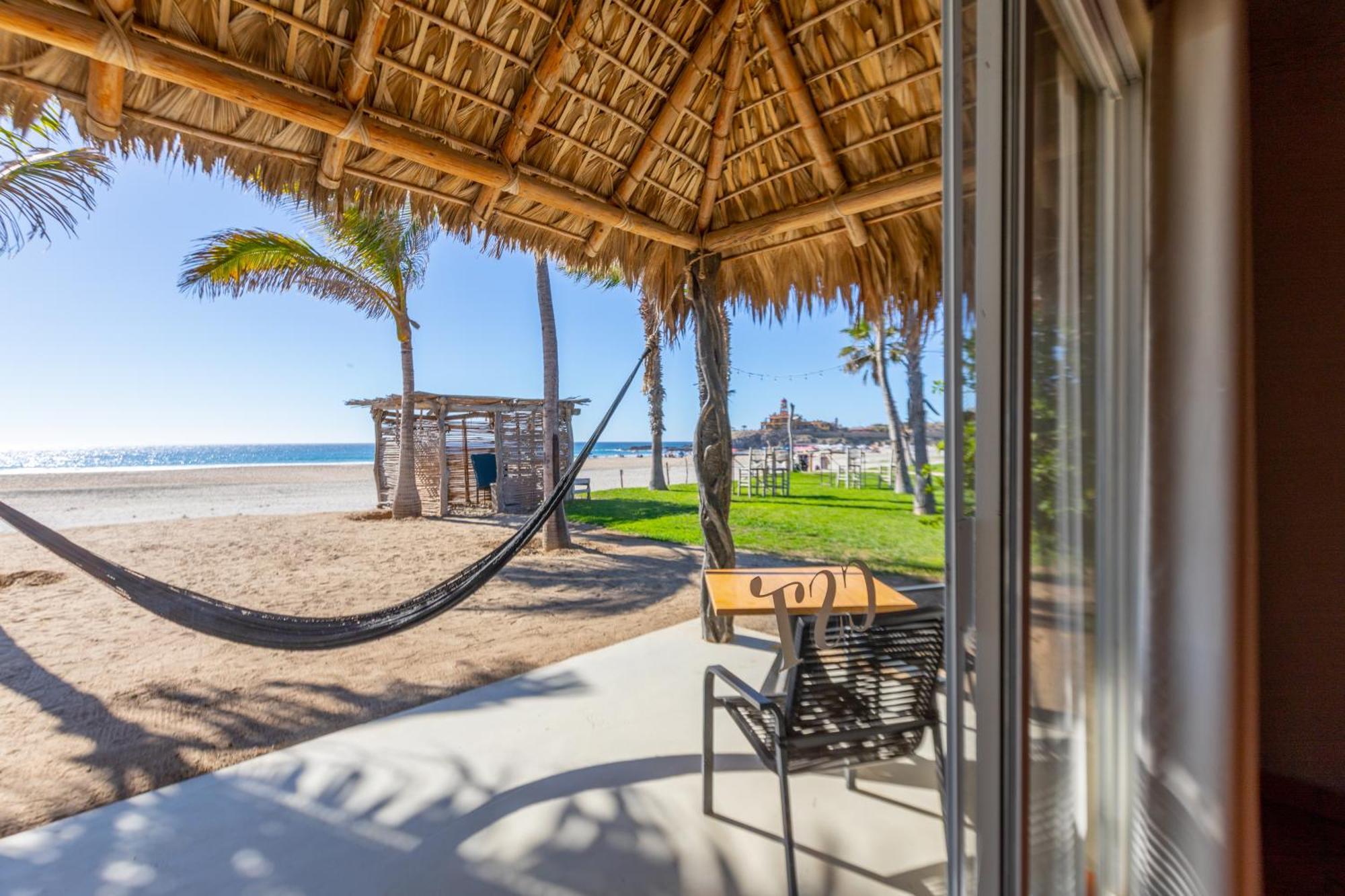 Cerritos Surf Town - Beach Front Property El Pescadero  المظهر الخارجي الصورة