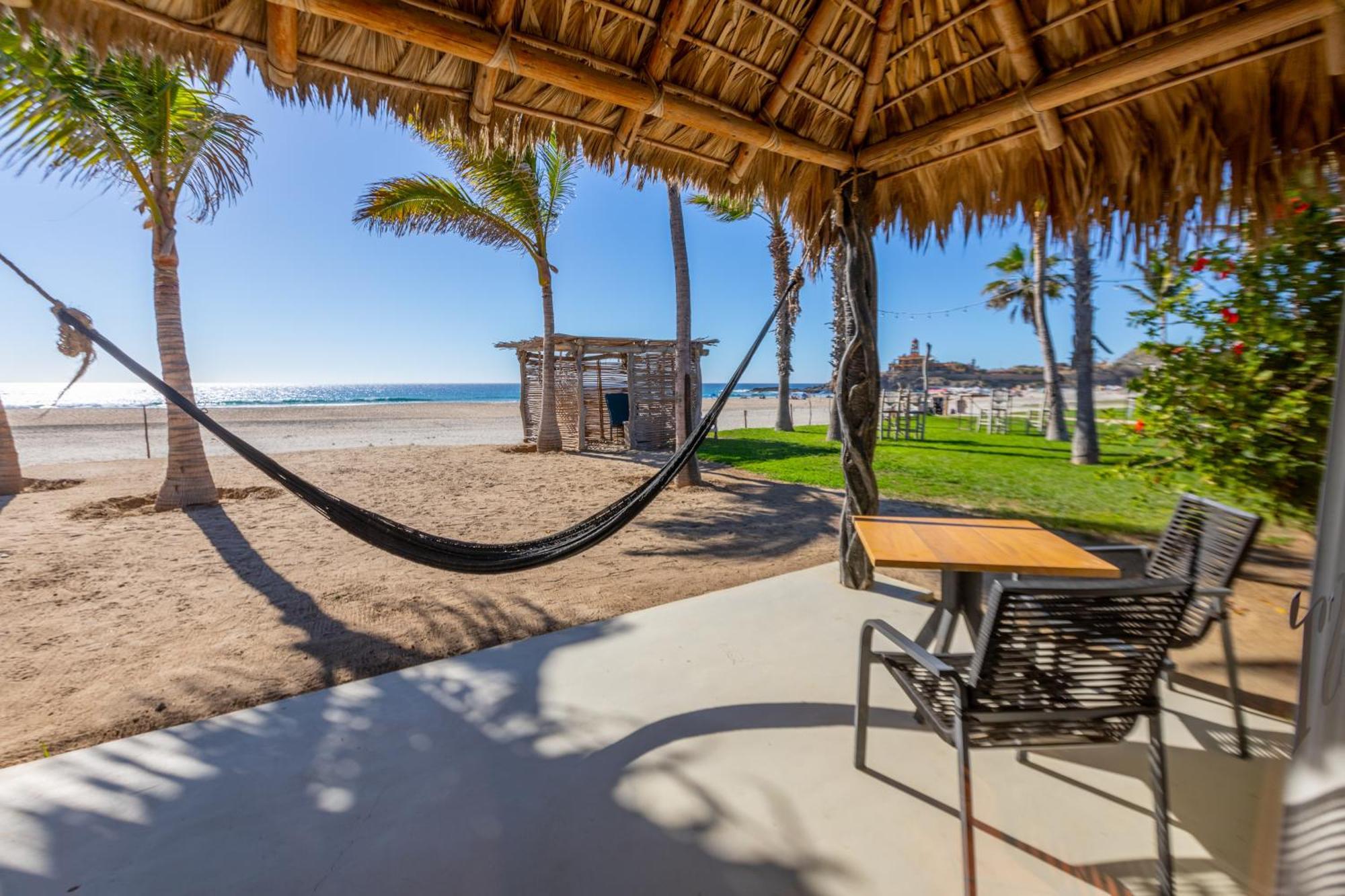 Cerritos Surf Town - Beach Front Property El Pescadero  المظهر الخارجي الصورة