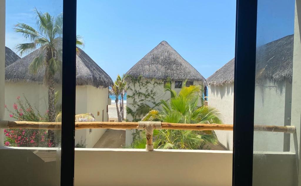Cerritos Surf Town - Beach Front Property El Pescadero  المظهر الخارجي الصورة